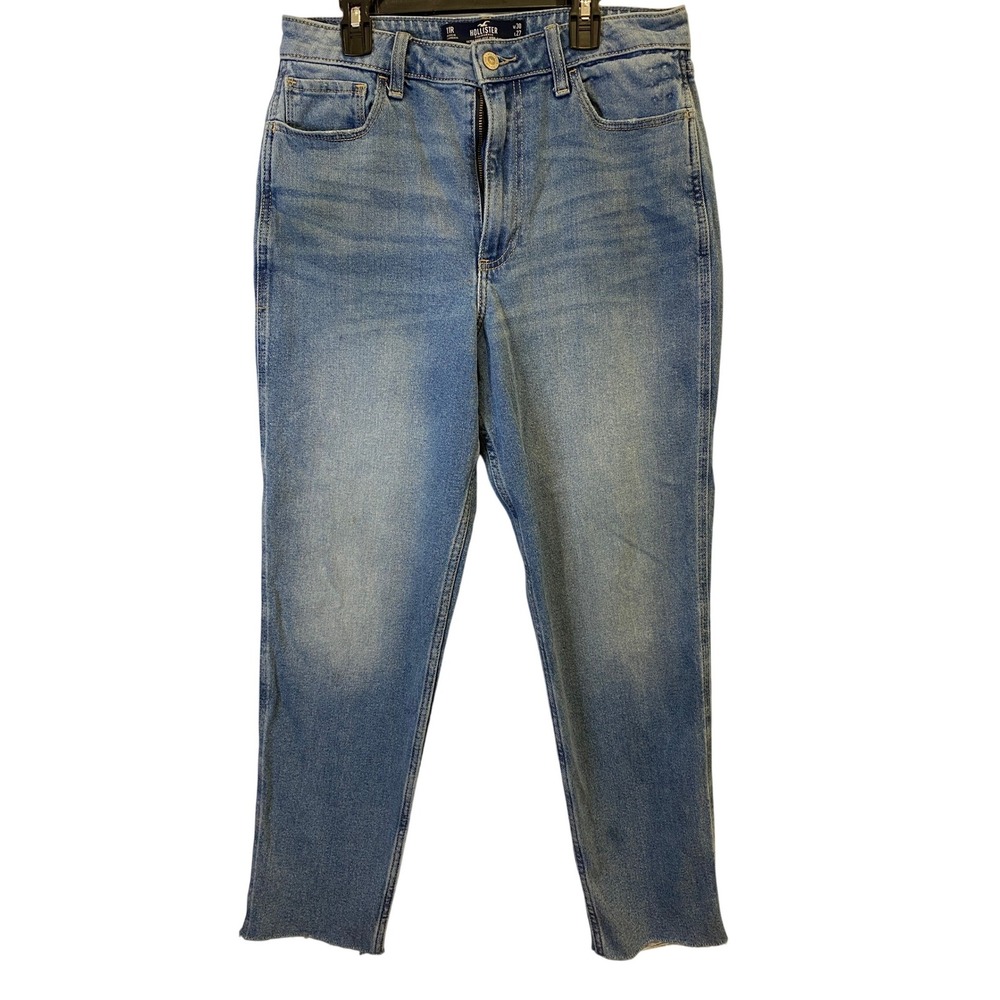 Hollister Ultra High Rise Mom Jean Light Wash‎ Distressed Raw Hem W30 L27